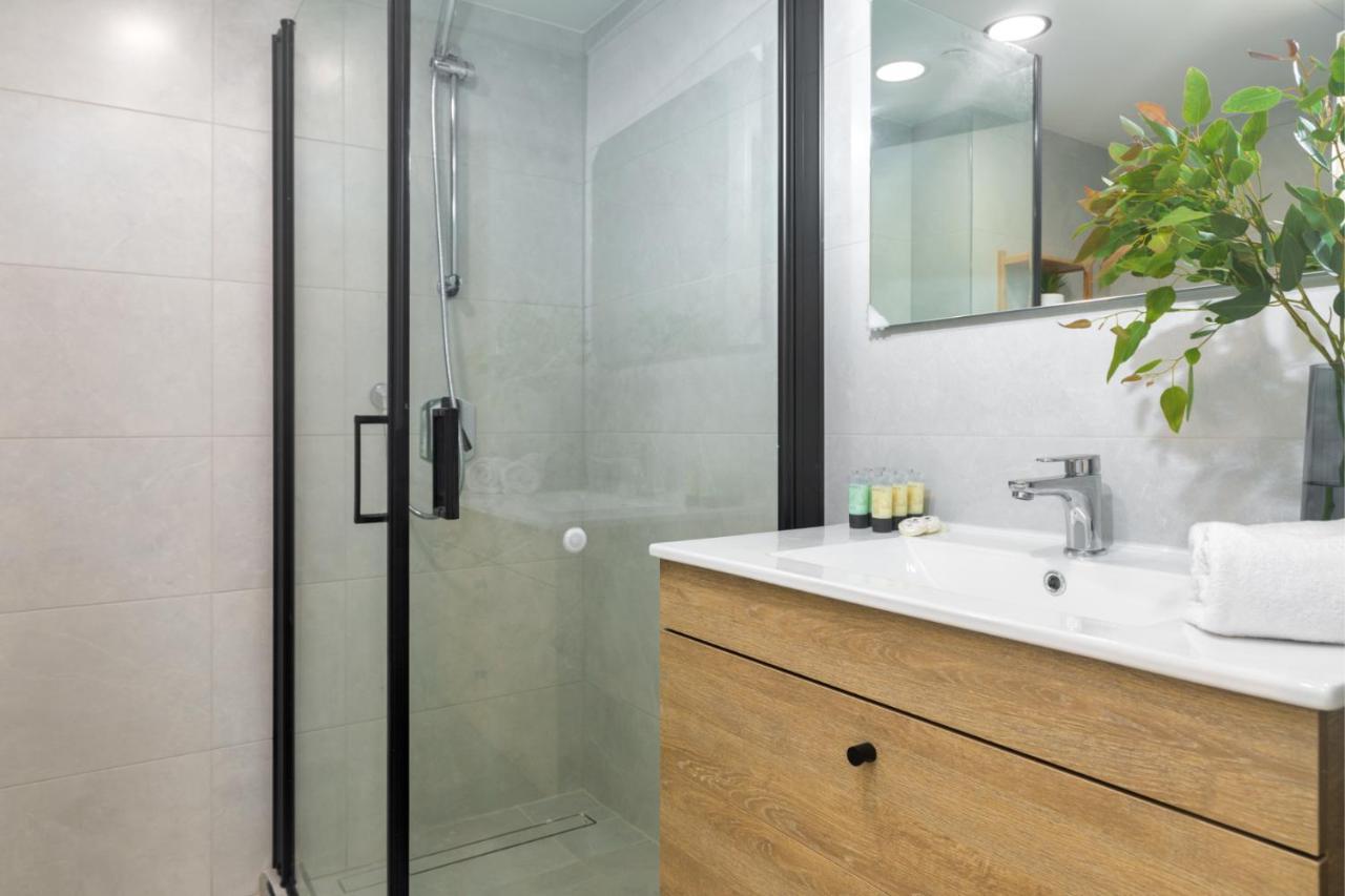 Apartment דירת סטודיו מודרנית מול החוף By Edom *